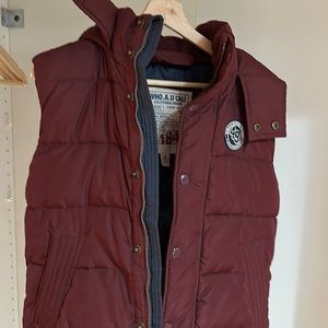 Hooded burgundy/maroon vest